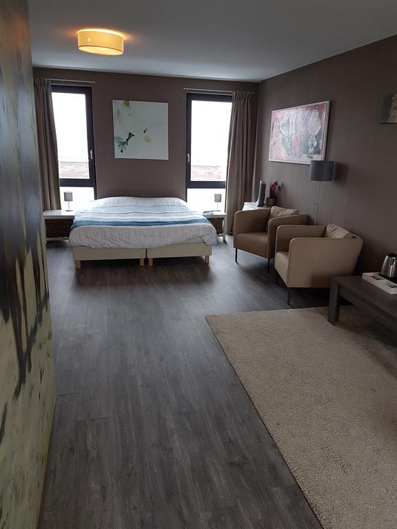 B&B Beach Inn กรุงเฮก ภายนอก รูปภาพ